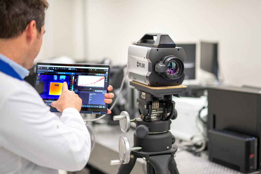 FLIR X-Camera 50mm Motorized Focus Application